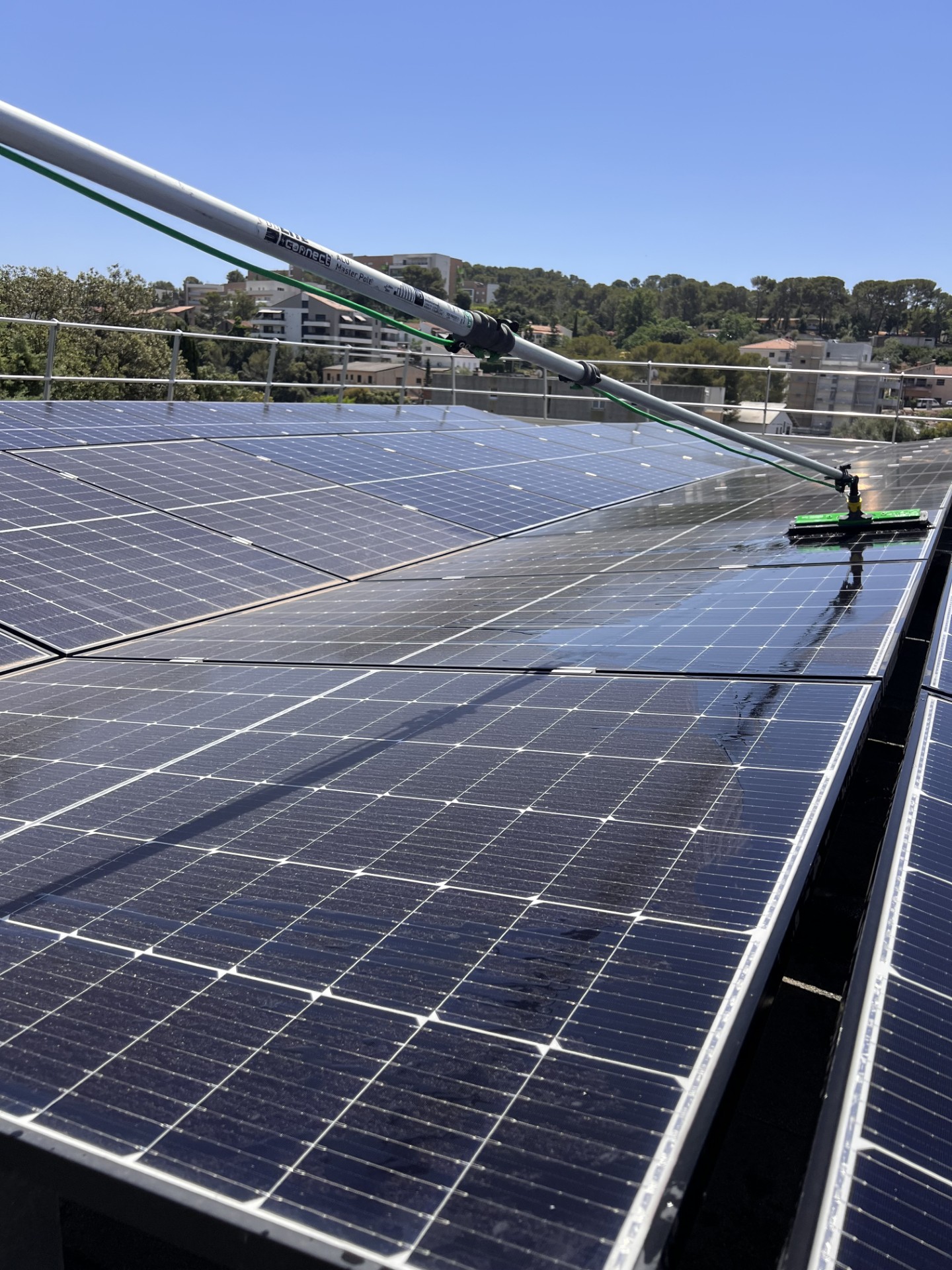 Nettoyage de panneaux photovoltaïques